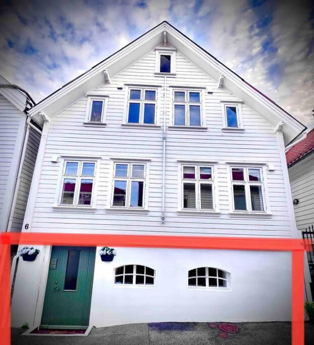The Green Door H1 Stavanger Luaran gambar